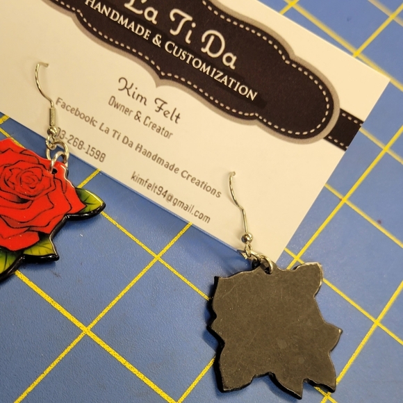 Rose 1.25" Dangle Earrings - Emo Punk Goth - Picture 2 of 2